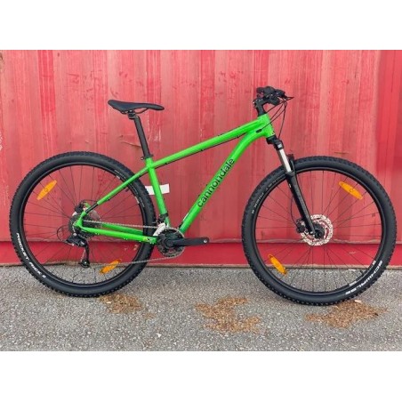 Cannondale Trail 7 - 9-Speed Mountain Bike