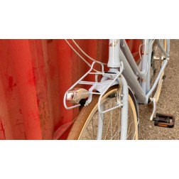 Classic Urban Bike - Stylish and Functional for the City